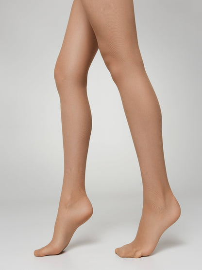 Conte Solo 15 Den - Classic Women's Pantyhose with a Reinforced Shorts (17S-89SP)