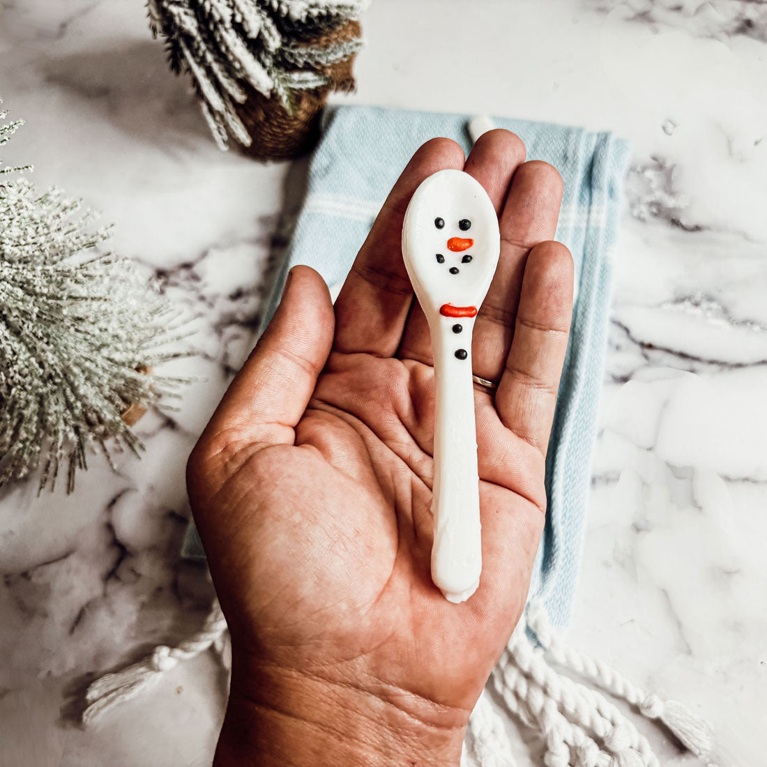 Snowman Edible Spoons