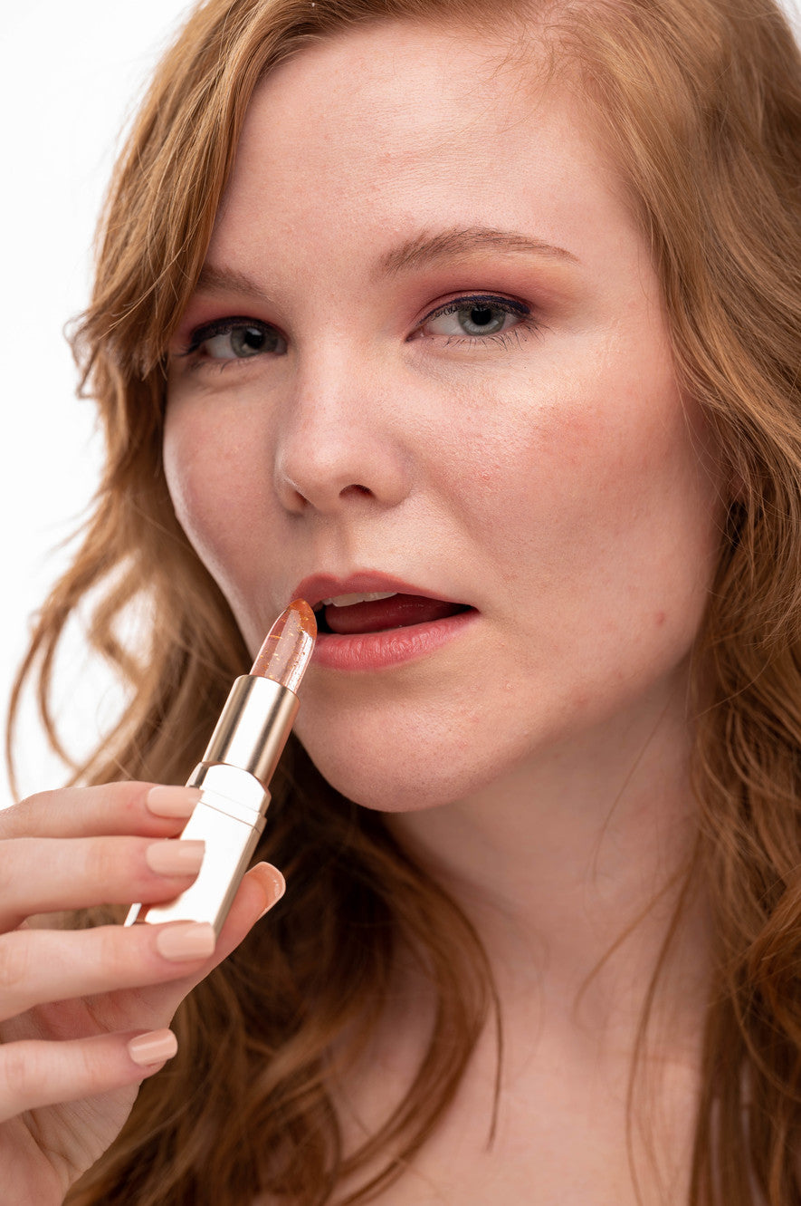 Color-Changing Flower Lip Gloss – Vegan, Gluten-Free, Hydrating Lip Balm