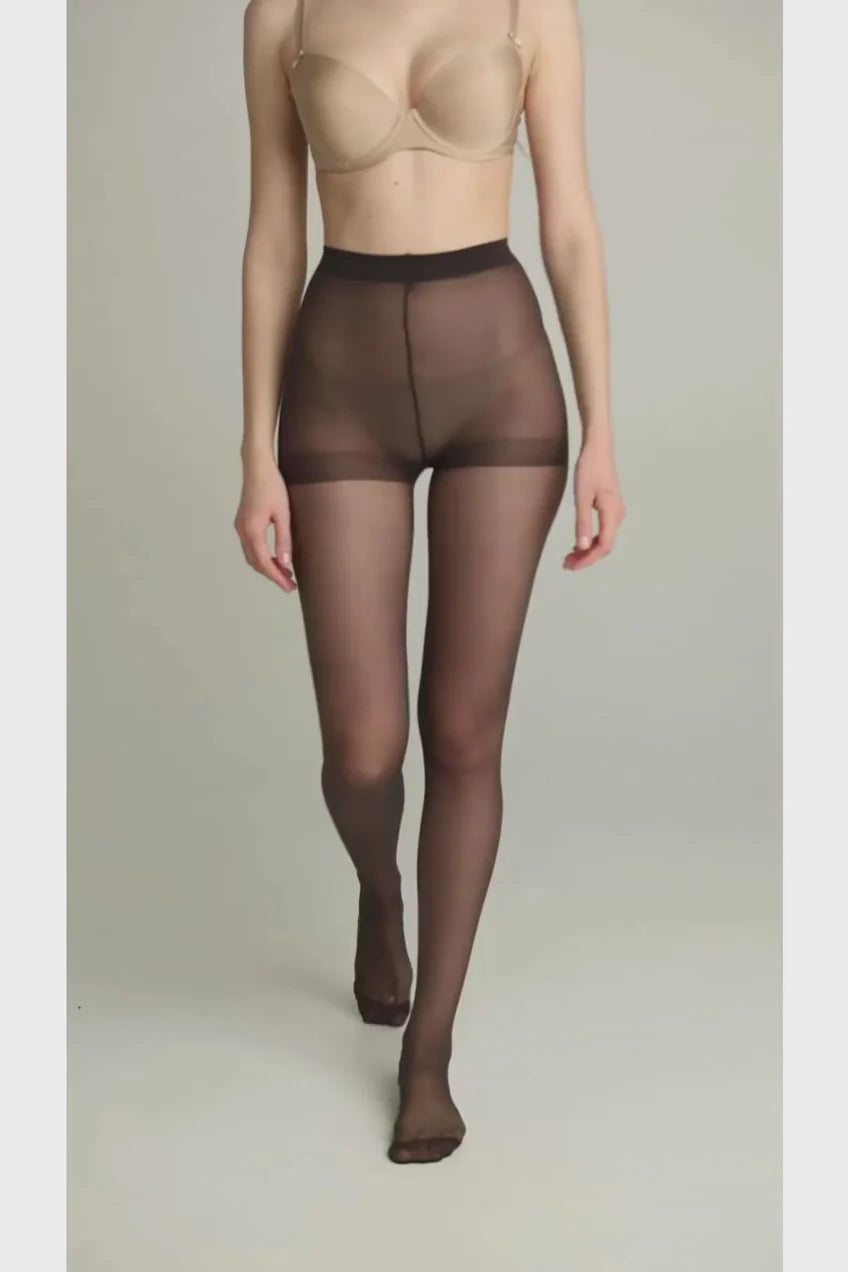 Conte Solo 20 Den - Classic Women's Pantyhose with a Reinforced Shorts (8S-39SP)