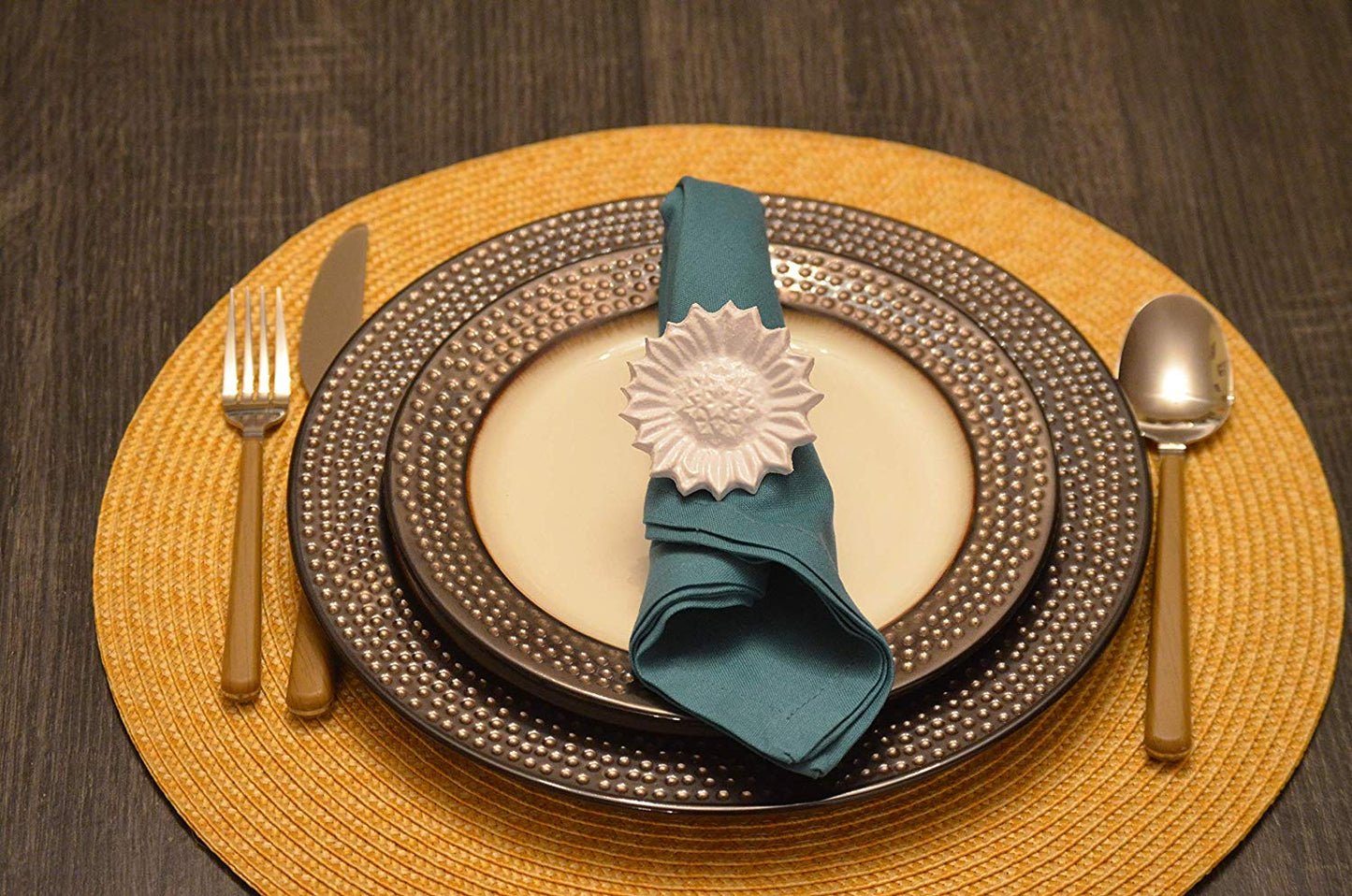 Vibhsa Sunflower White Napkin Rings Set of 4