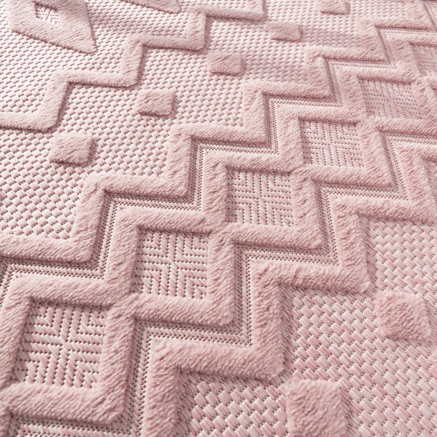 Indoor Outdoor Rug Livorno Geometric Trellis Pattern In Pink