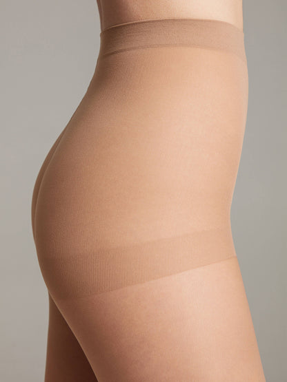 Conte Solo 15 Den - Classic Women's Pantyhose with a Reinforced Shorts (17S-89SP)
