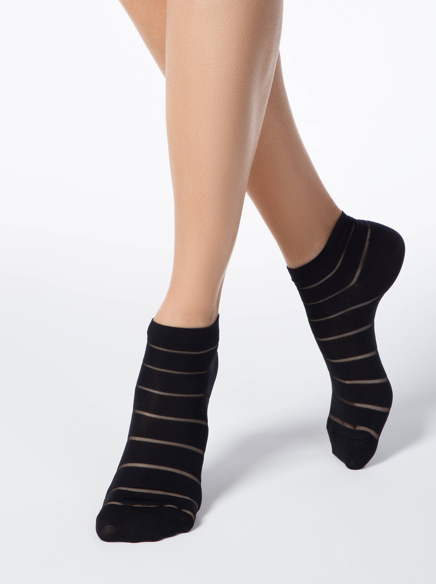 Conte Fantasy #17С-56СП - Lot of 2 pairs Cropped Polyamide Women's Socks