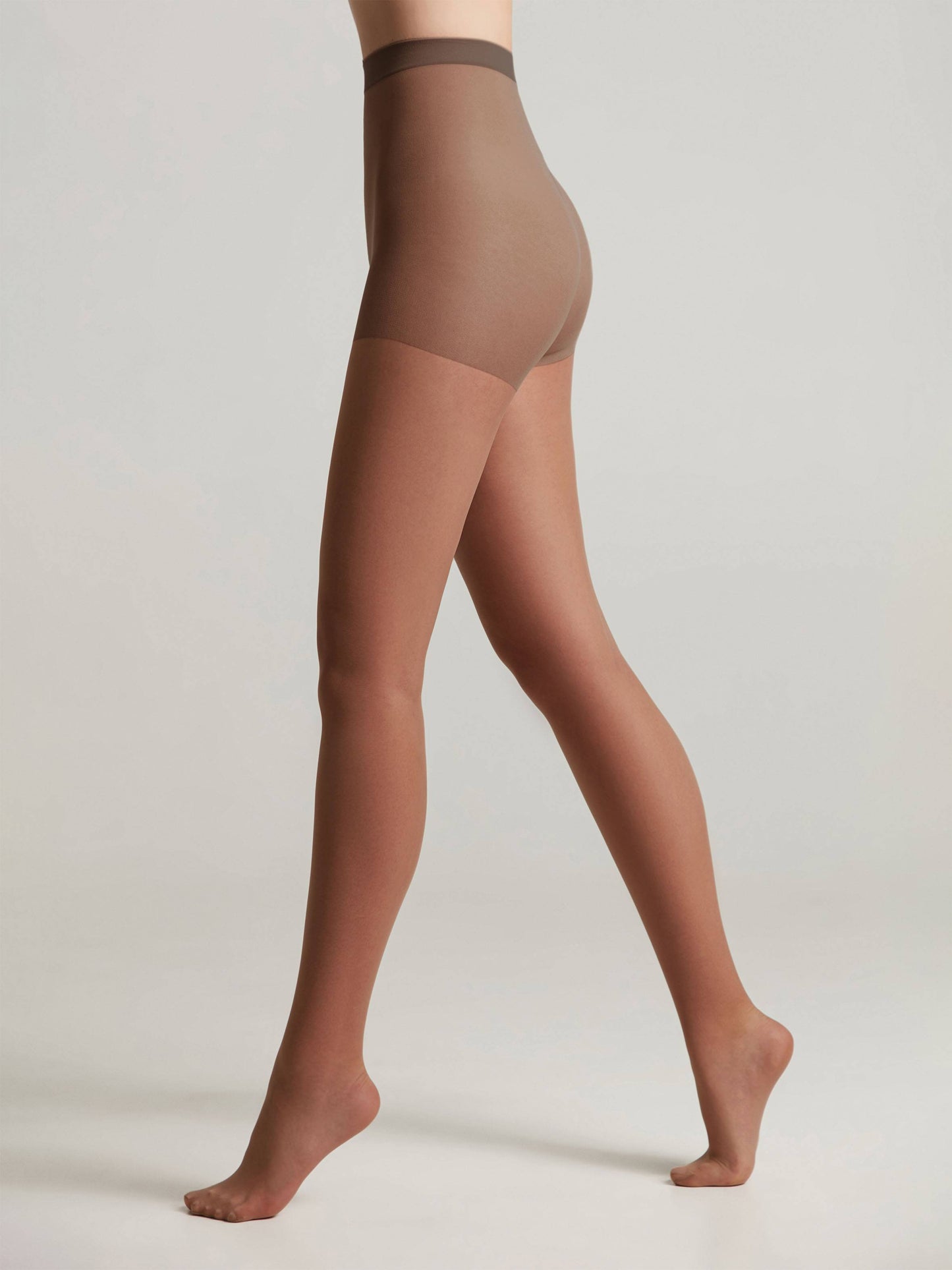 Conte Ideal 20 Den - Classic Women's Tights With a Reinforced Shorts (16С-29СП)
